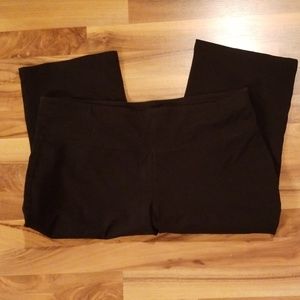 Lane Bryant Livi Active Cropped Yoga Pants